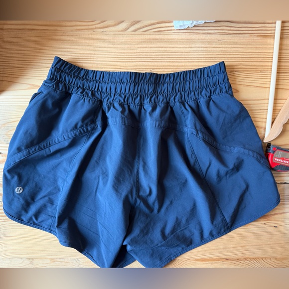 Lululemon Track That Short Mid-Rise 5” True Navy - Picture 10 of 12
